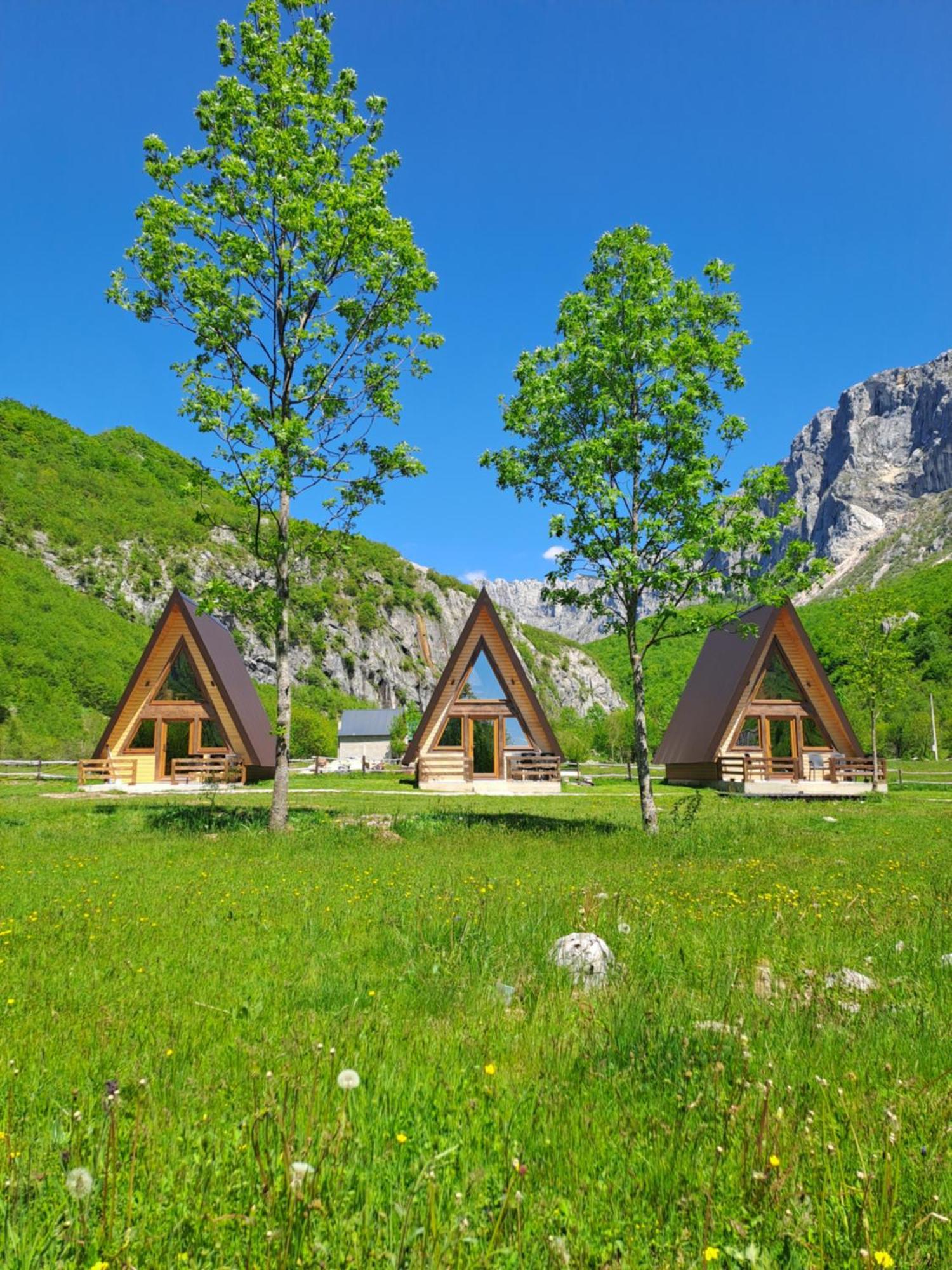 Wooden Cottages Konak Savnik Exterior foto